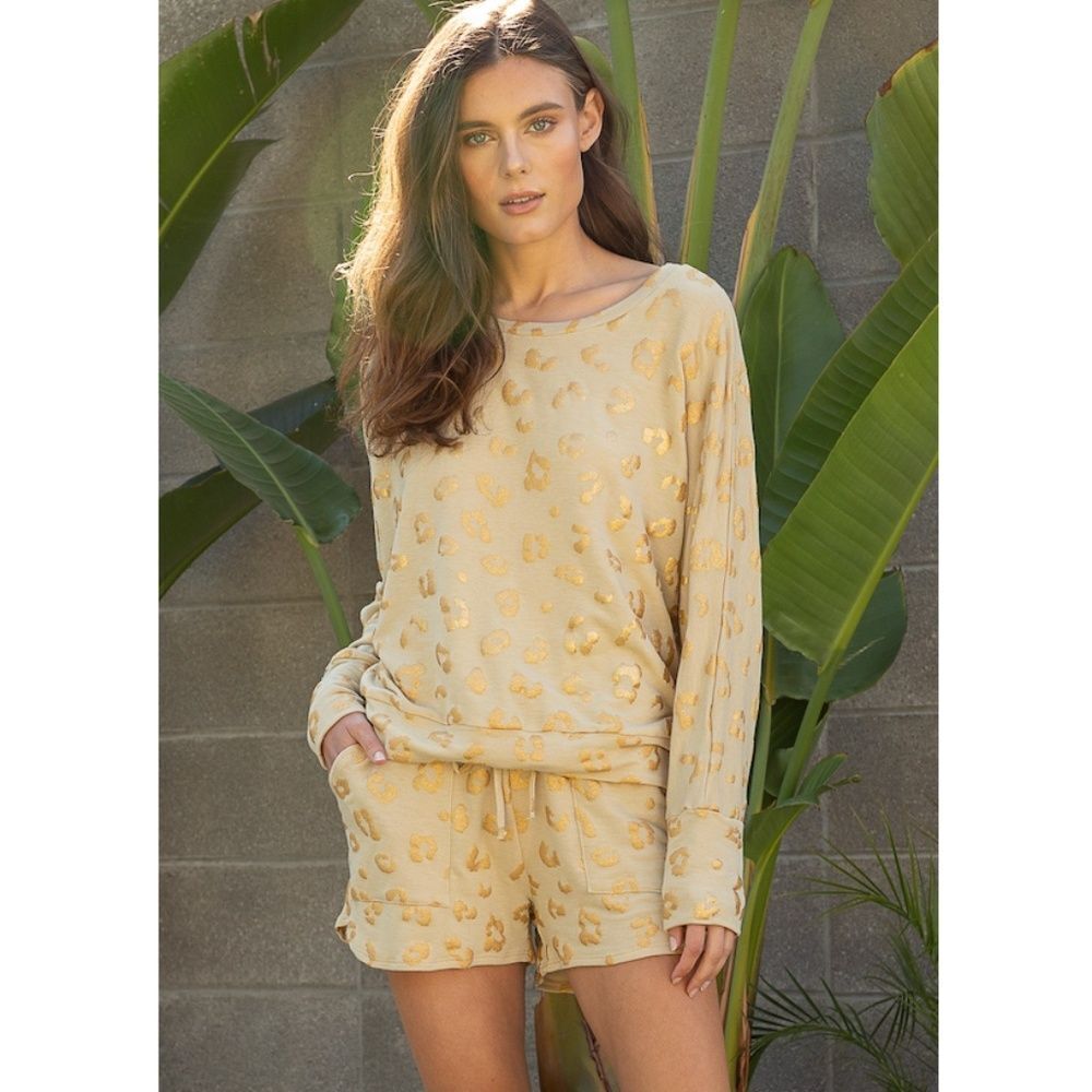Mystree Gold Leopard Lounge Set